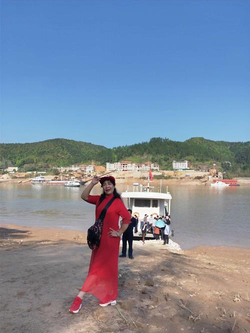 色网视频播放器界面